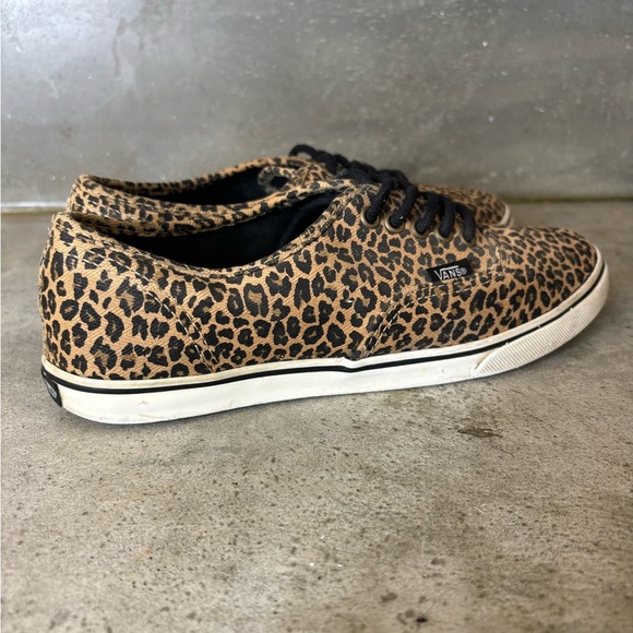 Vans Leopard Authentic Shoes Size M5.5 / W7 Leopard Print Excellent Condition - Picture 3 of 13